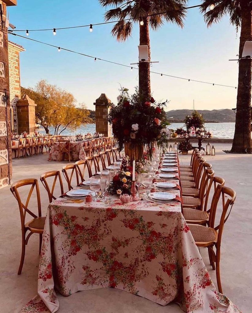 Τραπεζομάντηλα για catering